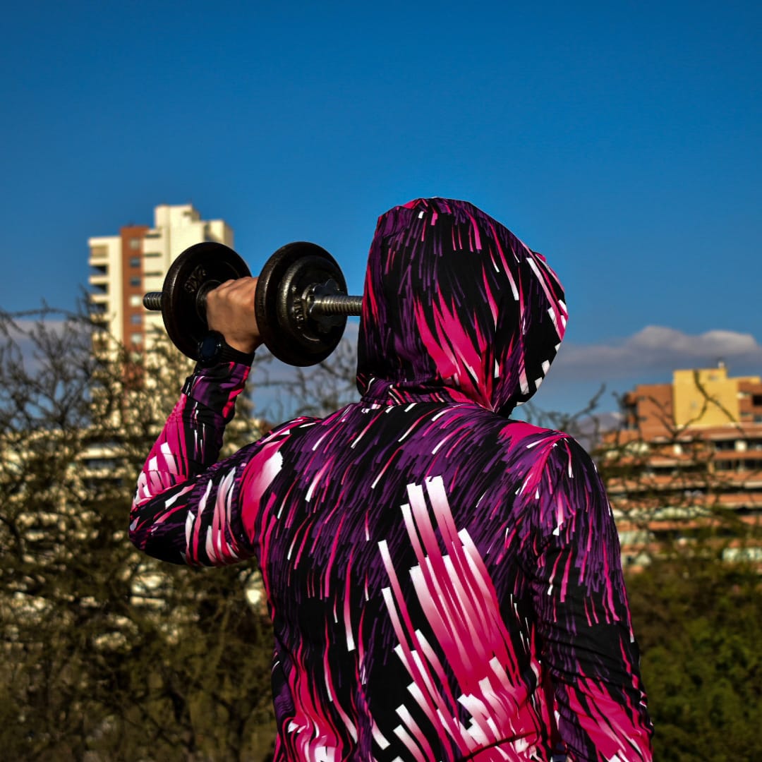 CORTAVIENTO DEPORTIVO NEGRO DISEÑO